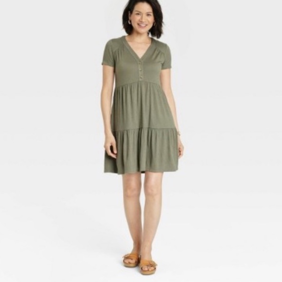Target Knox Rose Green Tiered Dress Womens Size XS - Picture 1 of 5